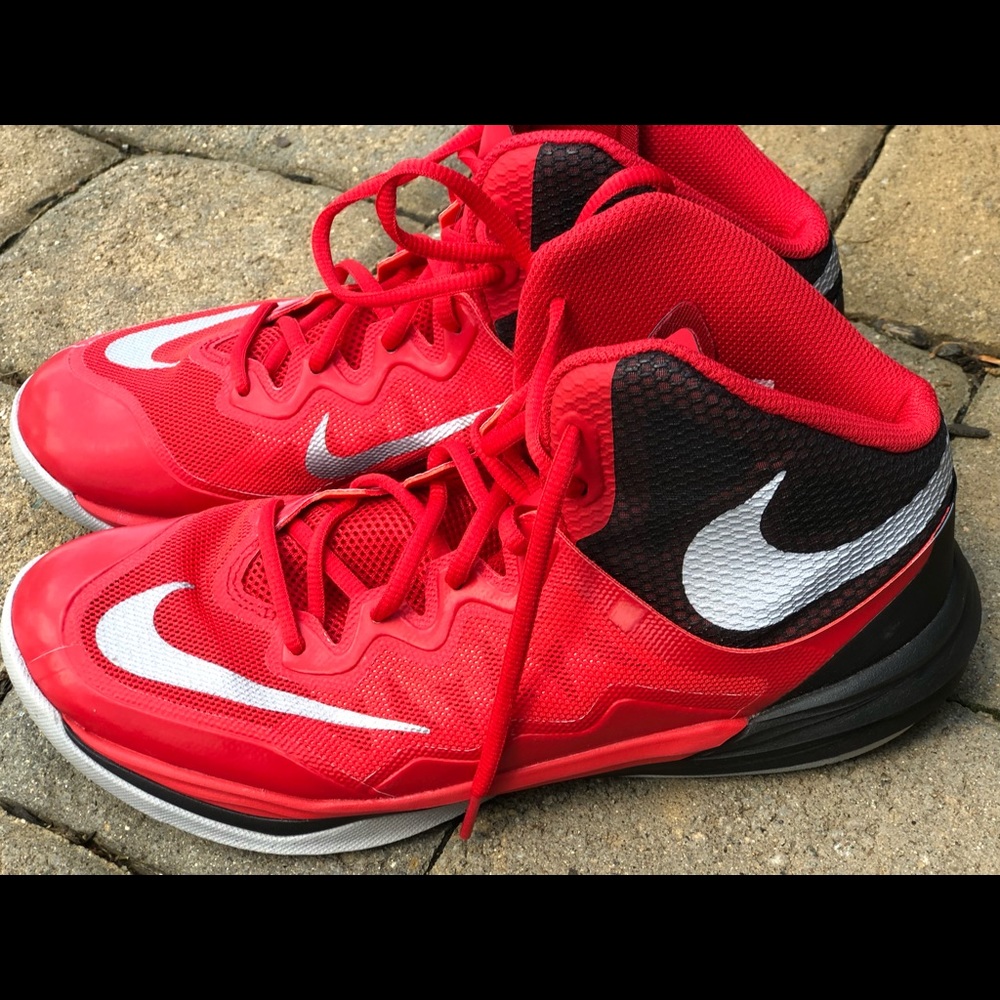 Nike Hyperdunk Basketball Sneakers